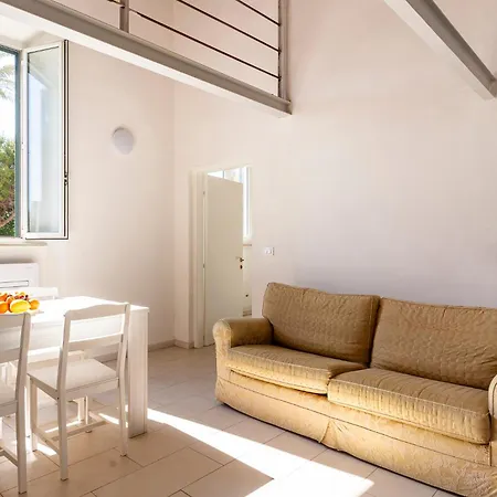 Guesthost - Cozy Close To The Sea شقة